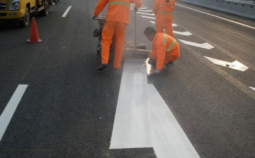 白碱滩丙烯酸标线涂料